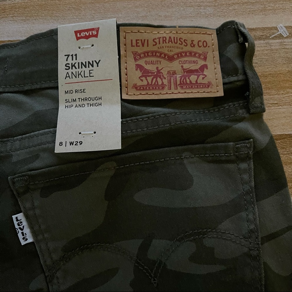 LEVIS 711 Jeans 👖 - Picture 5 of 7